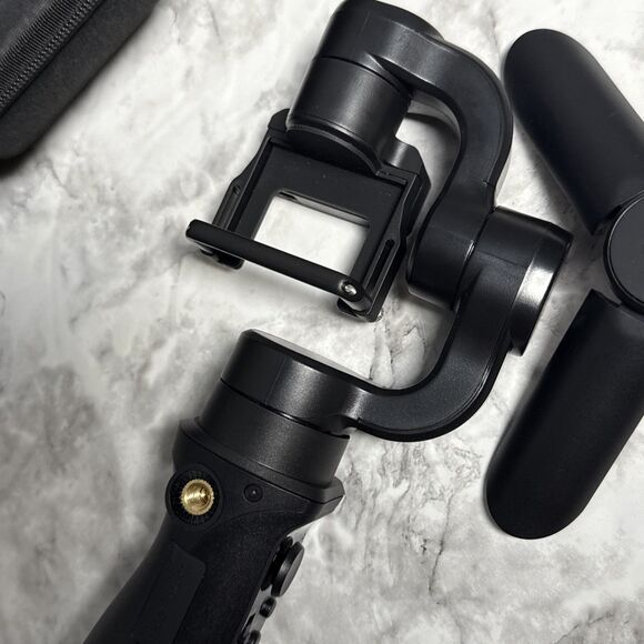 Hohem iSteady Pro  Handheld Stabilizing Gimbal For Action Camera READ** - Picture 6 of 10